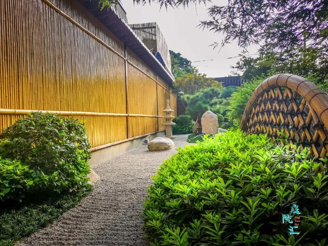 院子不知道怎么设计 看看这个日式坪庭 3 空间就